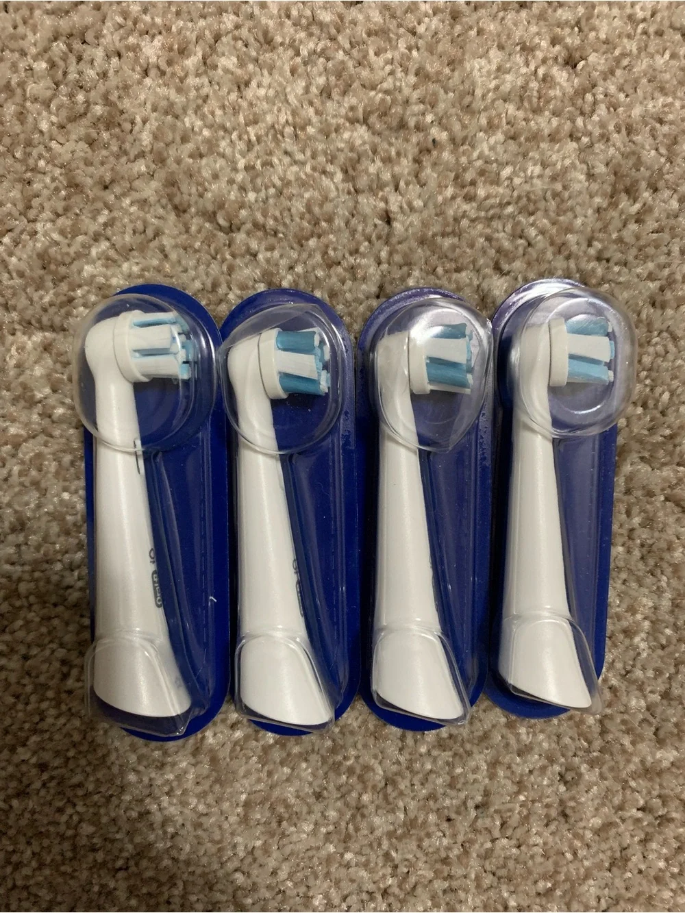 Set of Four 4 Oral-B iO Replacement Brush Heads Deep Clean White NEW